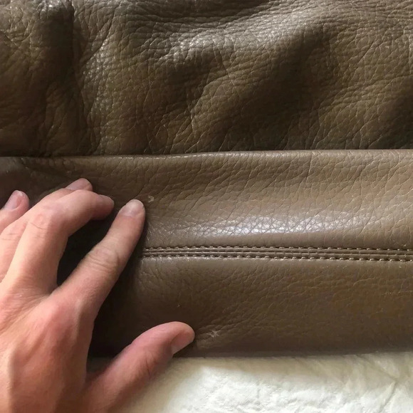 Michael Kors Bucket Bag - Picture 5 of 5